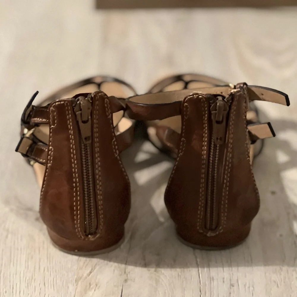 Sandals - Picture 2 of 2